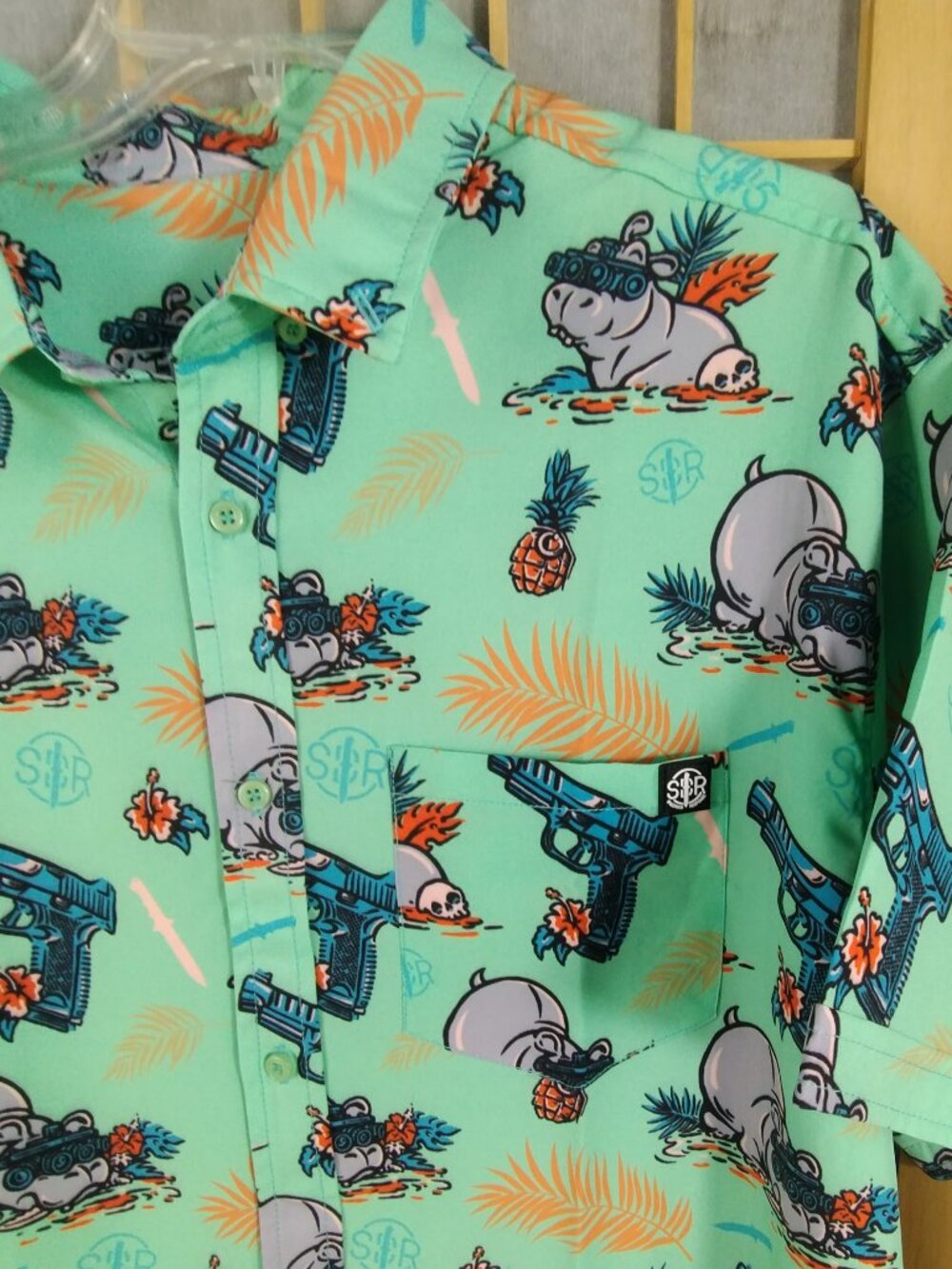 Nine Line x Sheepdog Response Hippo Hawaiian Shirt Green Size XL - Picture 2 of 10